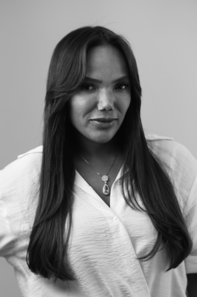 Josy Barreto - Hairstylist - Panamby